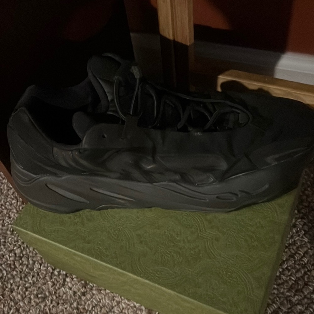 ONE Yeezy all black AUTHENTIC sneaker size 12 (I can’t find the other one 😢).